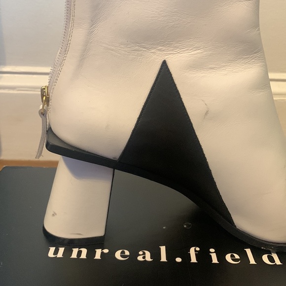 Unreal fields white leather boots - Picture 7 of 15